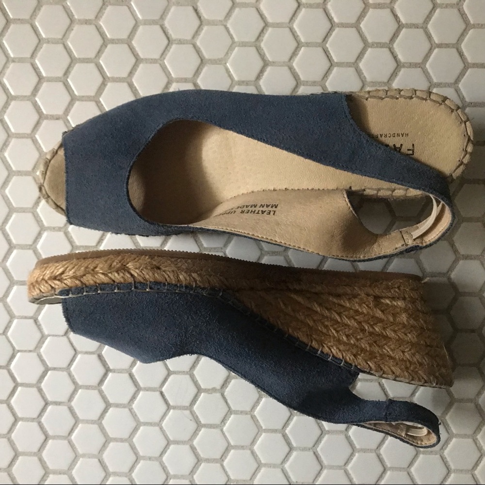 Peep-toe Espadrille Wedges in Blue Suede, sz 40 (9)